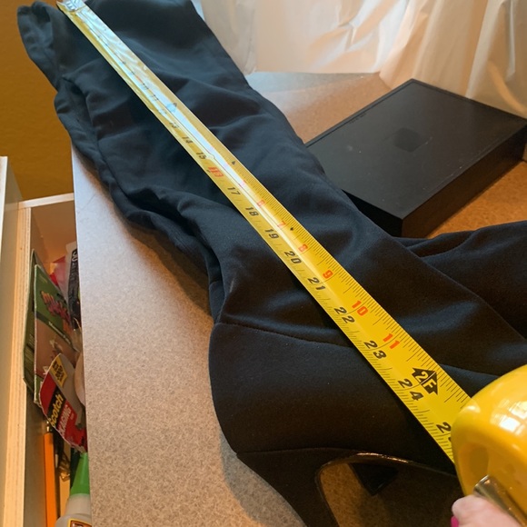 New , Fabric upper -over the knee boot leather outsole - Picture 6 of 13